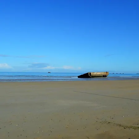 Bel Exterieur - Proche De La Plage Et D'arromanches Ferienhaus
